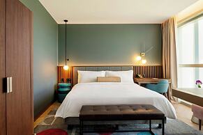Renaissance Porto Lapa Hotel