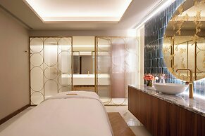 Renaissance Porto Lapa Hotel