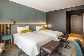 Renaissance Porto Lapa Hotel
