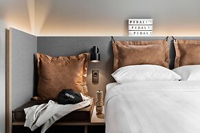 Moxy Tromso