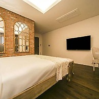 KAYLA HOTEL
