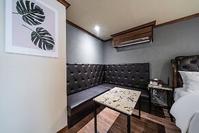 KAYLA HOTEL