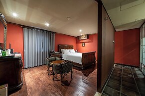 KAYLA HOTEL