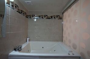 KAYLA HOTEL