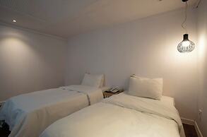 KAYLA HOTEL