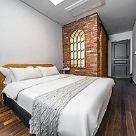KAYLA HOTEL