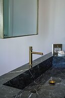 Pafsilipon Suites
