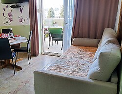 Captivating Apartment 15 Sleeps 4 Guests