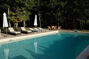 Charmy Country House