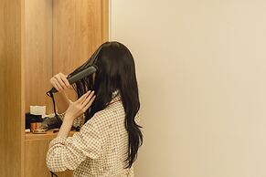 Sinchon Localfriends Hotel