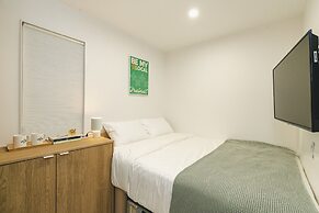 Sinchon Localfriends Hotel