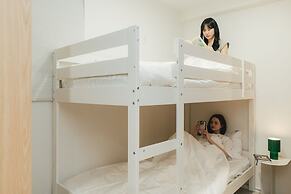 Sinchon Localfriends Hotel