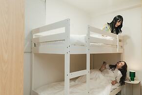 Sinchon Localfriends Hotel