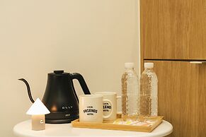 Sinchon Localfriends Hotel