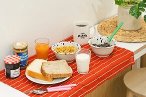 Sinchon Localfriends Hotel
