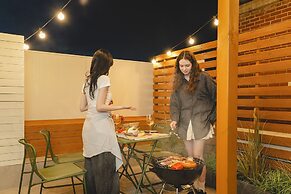 Sinchon Localfriends Hotel