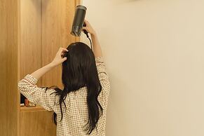 Sinchon Localfriends Hotel