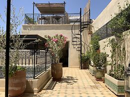 RIAD MAGNOLIA