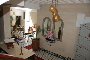RIAD MAGNOLIA