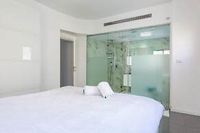 Hakovshim Miroir in Tel Aviv-yafo