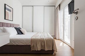 Spectacular 3BR Apartment in Pangrati