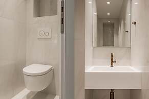 Spectacular 3BR Apartment in Pangrati