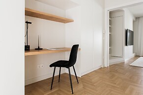 Spectacular 3BR Apartment in Pangrati