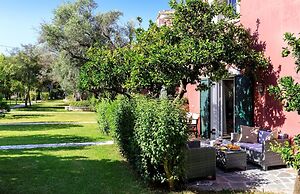 Mousses Villas - Thalia - Detached Two-bedroom Villa With Access to Ch
