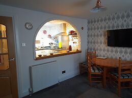 Charming Eyemouth 1-bed Apt, Sleeps 2 Near Beach