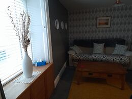 Charming Eyemouth 1-bed Apt, Sleeps 2 Near Beach