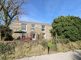 Bosworlas Farm House