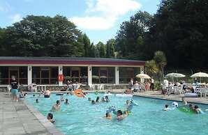 Charming Two Bed Cottage Glan Gwna Holiday Park