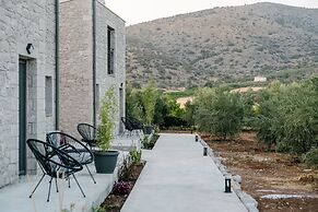 Irissa Suites