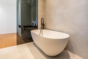 5BD Luxury Penthouse With Sea View