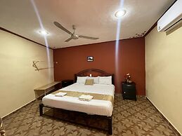 HOTEL DON JACINTO