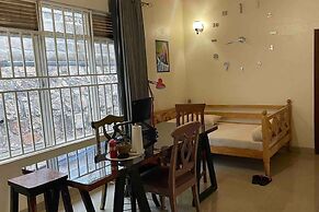 House - Sleeps 6 - Parking - Garden