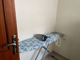 House - Sleeps 6 - Parking - Garden