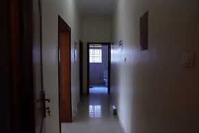 House - Sleeps 6 - Parking - Garden