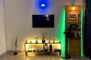 House - Sleeps 6 - Parking - Garden