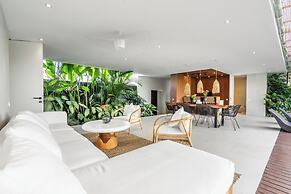 Green Flow Villas Complex Ubud
