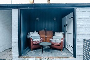 The Neptune - From 125 Per Night