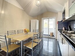 Desert Island Apartment