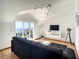 Desert Island Apartment