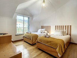 Desert Island Apartment