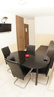 Apartment 11 Sleeps 4 Guests