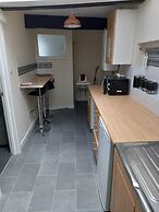 Cosy Cottage, a Spacious Home in Torquay