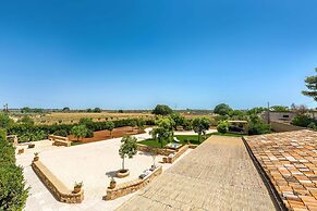 2474 Villa Vanda