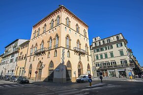 Luxury Suite in Florence