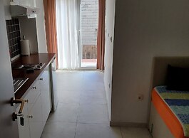Inviting Apartment 7 Sleeps 4 Guests