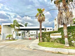 Alejandria Apartments